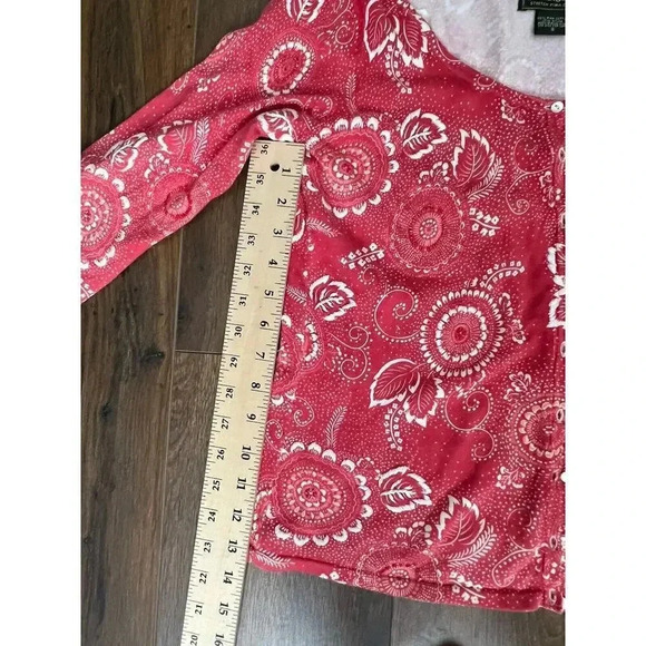 Women's Size Small Eddie Bauer Salmon &‎ White Cardigan Embroidered Sweater - Picture 4 of 6